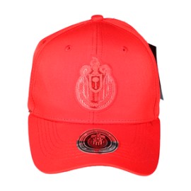 GORRA LISA ROJA ESCUDO MONOCROMÁTICO CHIVAS